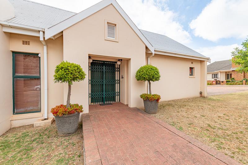 4 Bedroom Property for Sale in Riviersonderend Western Cape